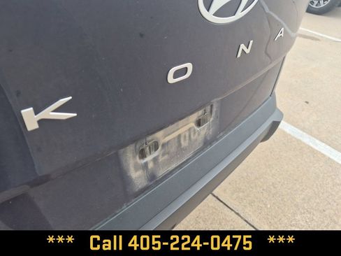 Used 2024 Hyundai Kona SEL AWD/4WD image 9