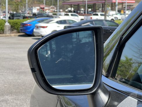 New 2026 Nissan Pathfinder SV image 27