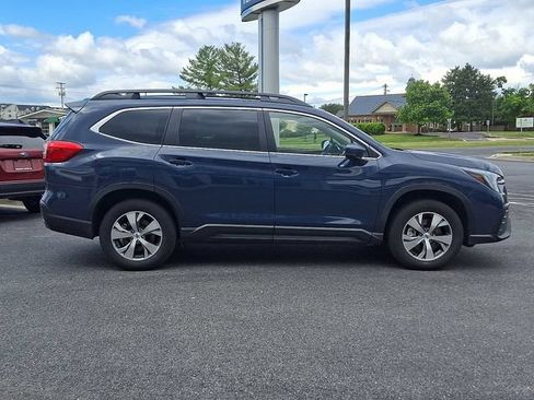 Certified 2025 Subaru Ascent Premium AWD/4WD image 7