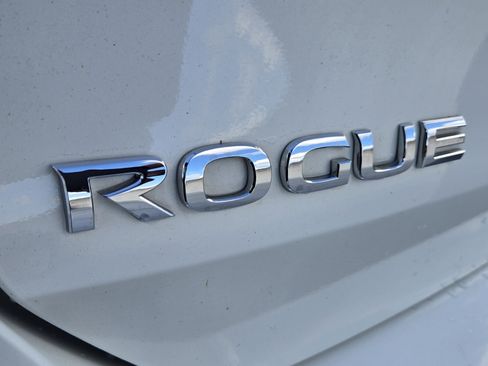 Used 2019 Nissan Rogue SL image 7