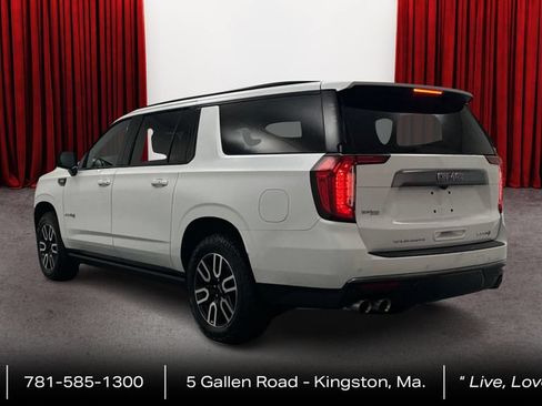 Used 2022 GMC Yukon XL AT4 AWD/4WD image 7