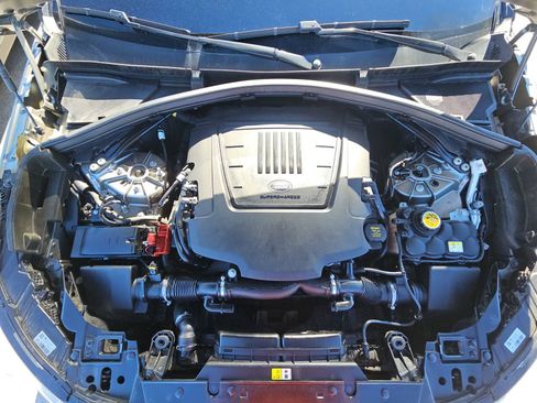 Used 2020 Land Rover Range Rover Velar S image 18