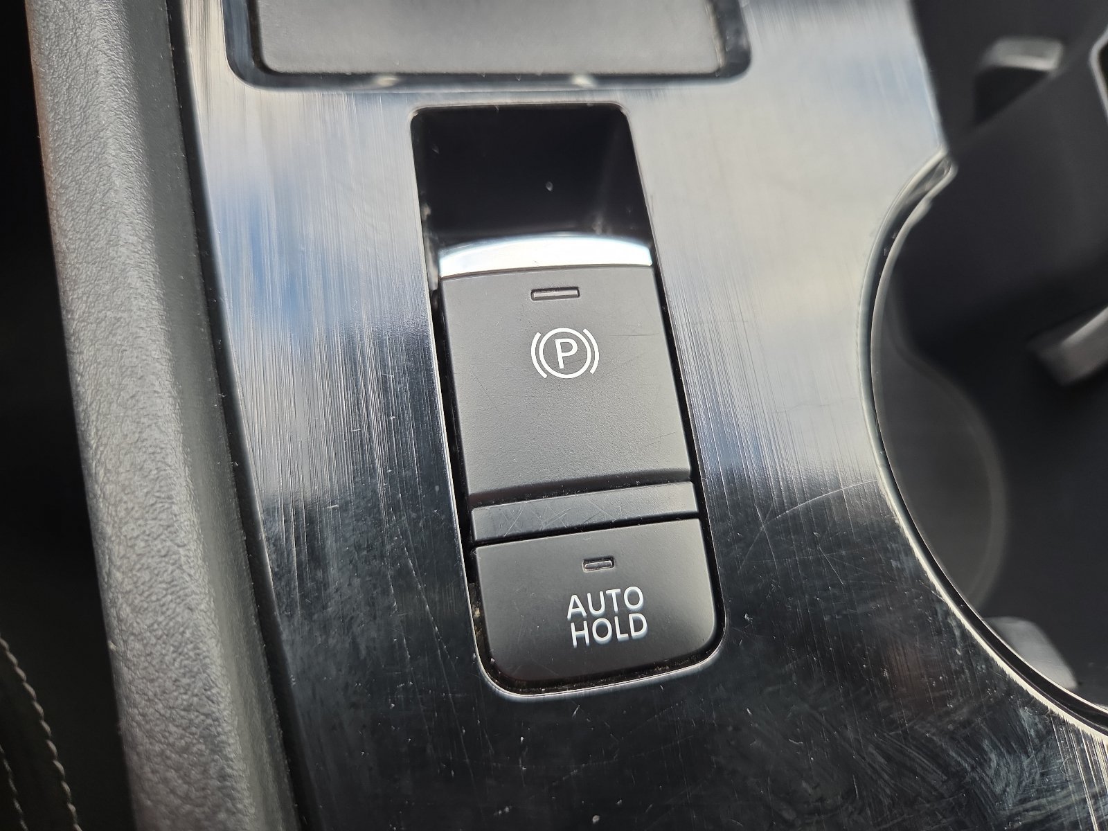 Used 2025 Nissan Rogue SV AWD/4WD image 22