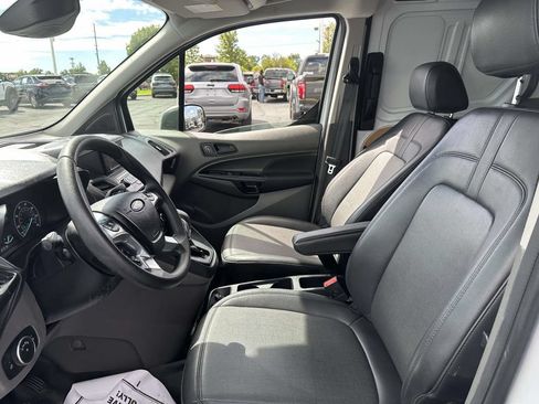 Used 2022 Ford Transit Connect XL FWD image 10