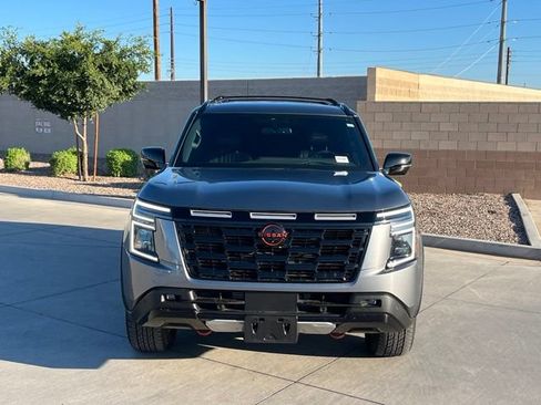 Used 2026 Nissan Armada PRO-4X w/ Captain's Chari Seat Package AWD/4WD image 4