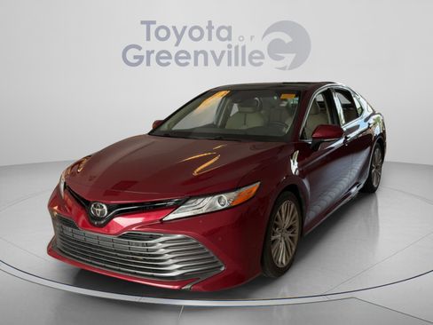 Used 2018 Toyota Camry XLE w/ Driver Assist Package FWD image 1