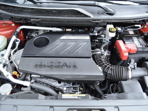 Used 2023 Nissan Rogue SL image 33