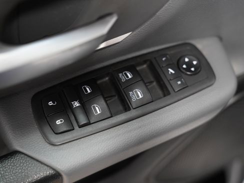 Used 2021 RAM 1500 Big Horn image 17