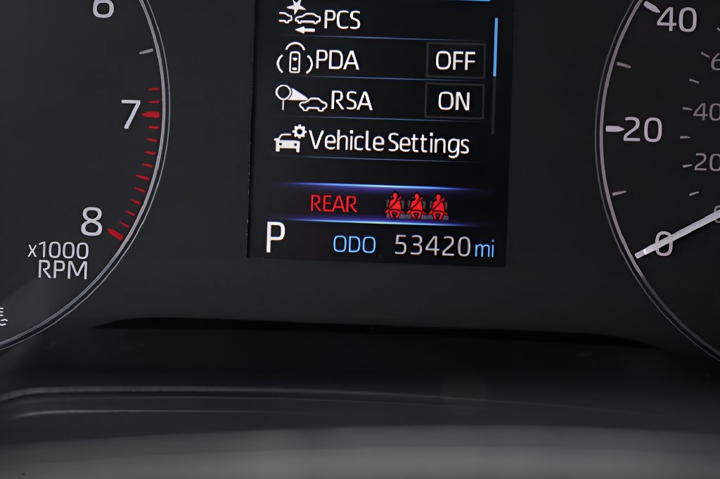 Certified 2024 Toyota Corolla LE FWD image 32