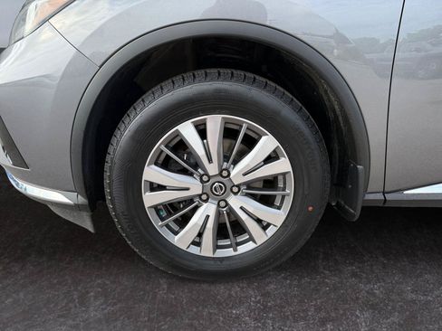 Used 2022 Nissan Murano S AWD/4WD image 25
