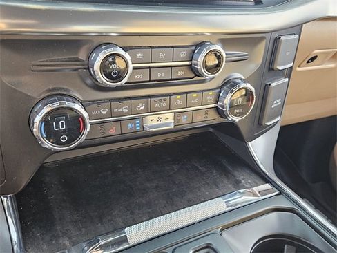 Used 2021 Ford F150 Lariat image 21