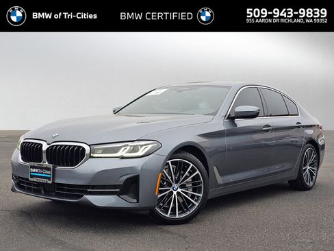 Certified 2021 BMW 530i xDrive image 1