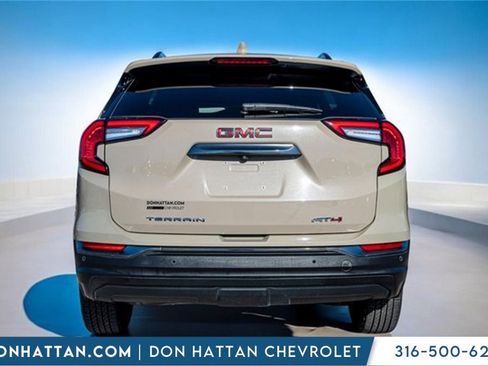 Used 2022 GMC Terrain AT4 w/ Infotainment Package II image 34