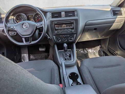 Used 2015 Volkswagen Jetta S FWD image 14