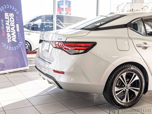 Used 2023 Nissan Sentra SV w/ Trunk Package image 13