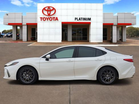 Used 2026 Toyota Camry XSE w/ Premium Package image 3