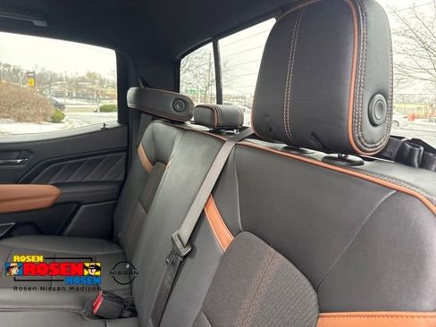 Used 2024 GMC Canyon AT4 w/ Canyon Safety Plus Package AWD/4WD image 18
