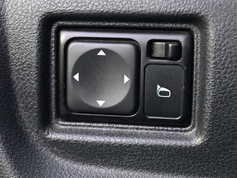 Used 2019 Nissan Versa SV FWD image 24