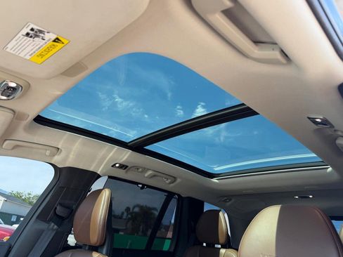 Used 2018 Volvo XC90 T6 Inscription w/ Convenience Package image 46