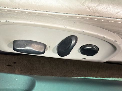 Used 2004 Porsche 911 Carrera image 23