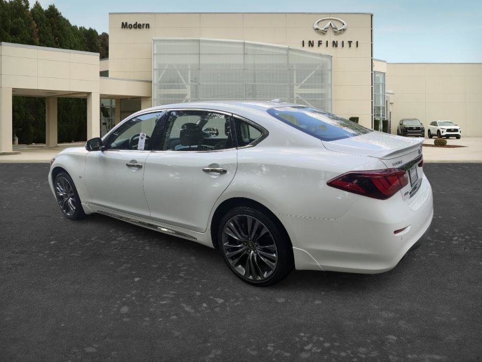 Certified 2018 INFINITI Q70 L 3.7 AWD/4WD image 12