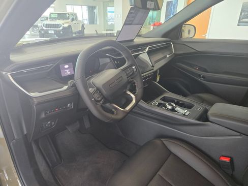 New 2026 Jeep Cherokee Overland AWD/4WD image 10