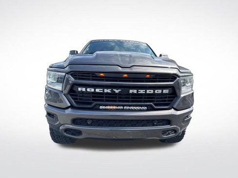 Used 2022 RAM 1500 Laramie w/ Sport Appearance Package AWD/4WD image 9