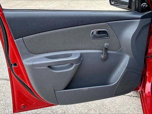 Used 2009 Kia Rio5 LX image 21