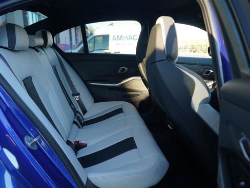 Used 2025 BMW M3 Competition w/ M Carbon Exterior Package image 79