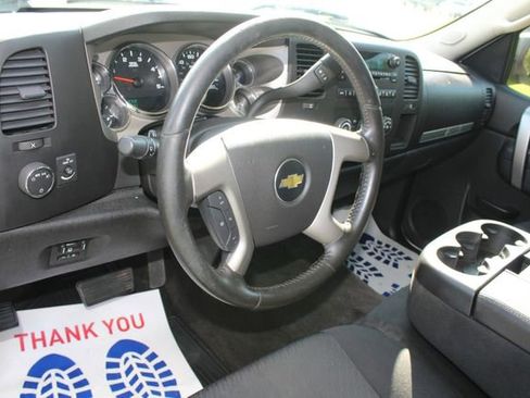 Used 2013 Chevrolet Silverado 2500 LT image 23