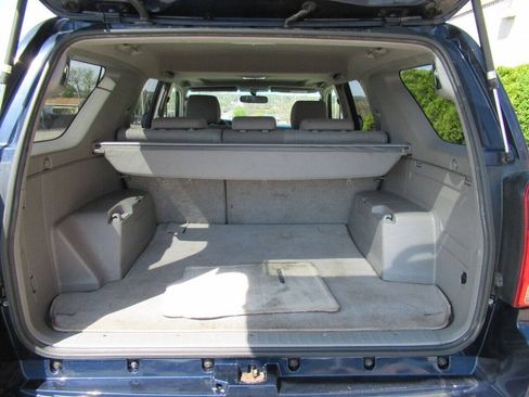Used 2006 Toyota 4Runner SR5 AWD/4WD image 14
