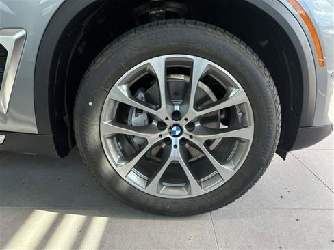 New 2026 BMW X5 xDrive40i image 8