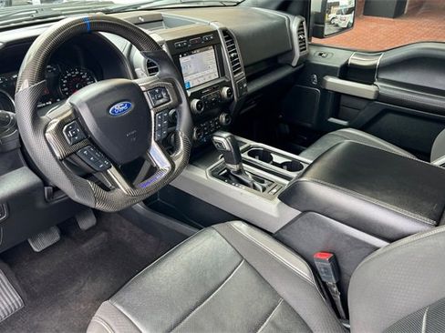 Used 2019 Ford F150 Raptor w/ Equipment Group 802A Luxury image 10