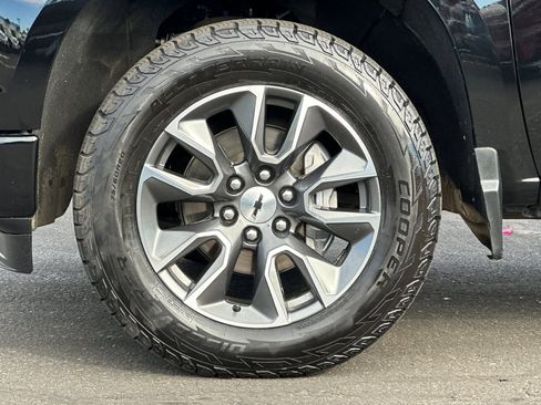 Used 2022 Chevrolet Silverado 1500 RST image 25