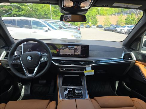 New 2026 BMW X5 xDrive40i w/ Premium Package AWD/4WD image 17