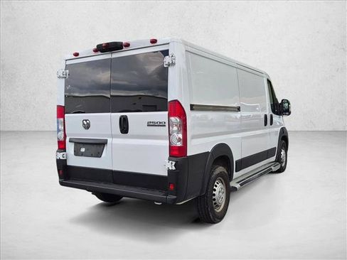 Used 2025 RAM ProMaster 2500 w/ U-Haul Equipment Group FWD image 6