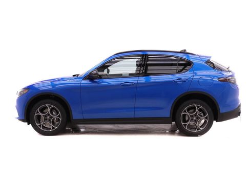 New 2026 Alfa Romeo Stelvio Sprint AWD/4WD image 3