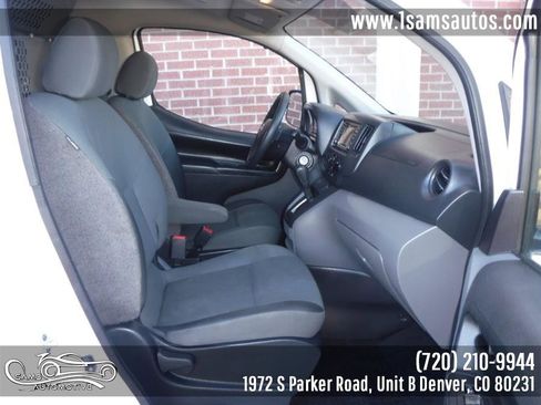 Used 2019 Nissan NV200 S image 9