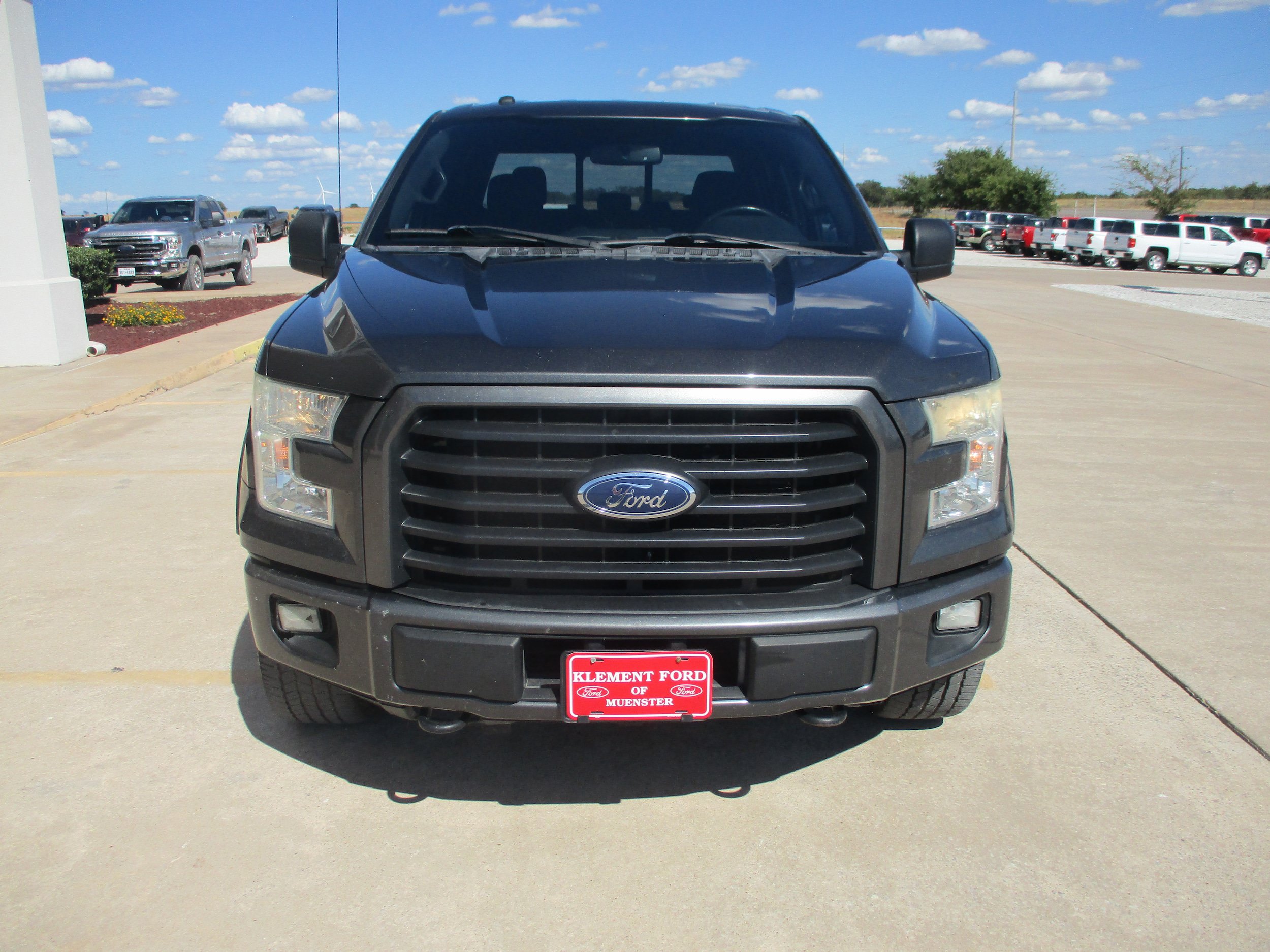 Used 2016 Ford F150 XLT w/ Equipment Group 302A Luxury AWD/4WD image 10