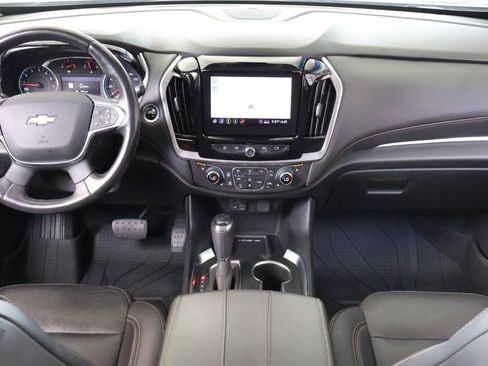 Used 2020 Chevrolet Traverse Premier w/ Redline Edition FWD image 17