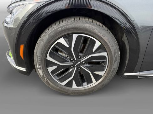 Used 2023 Kia EV6 Wind image 9