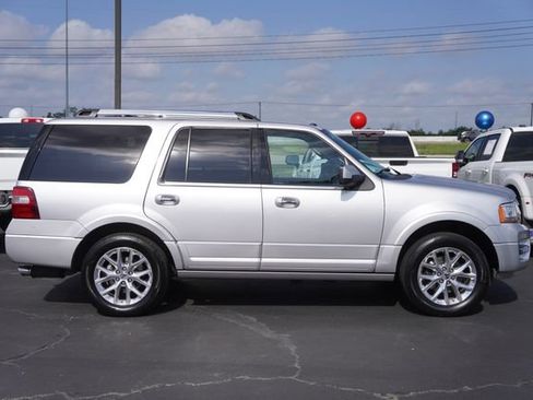 Used 2015 Ford Expedition Limited w/ Equipment Group 301A image 5