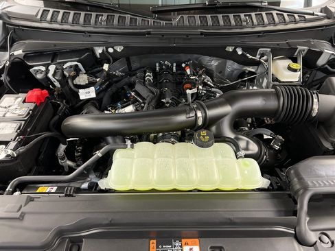 New 2025 Ford Expedition Active image 40