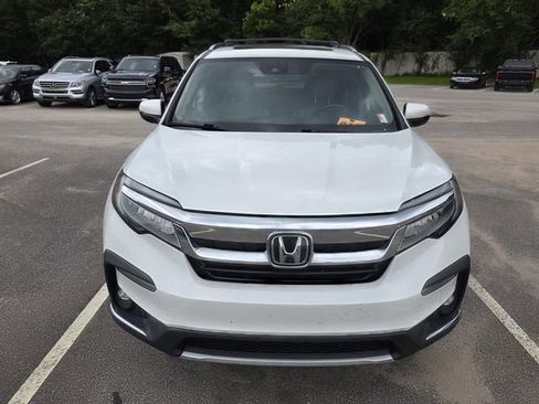Used 2021 Honda Pilot Touring image 2