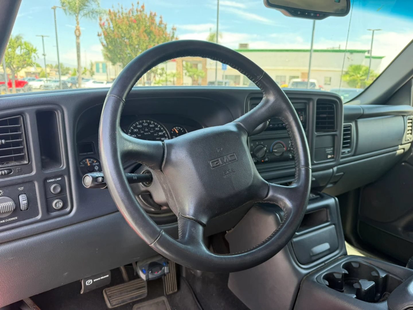 Used 2002 GMC Sierra 2500 2WD Extended Cab HD w/ SLT Marketing Option Pkg image 11