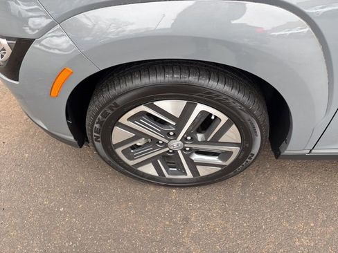 Certified 2023 Hyundai Kona Limited image 31