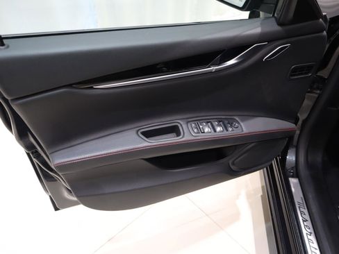 Used 2022 Maserati Ghibli Modena Q4 image 23