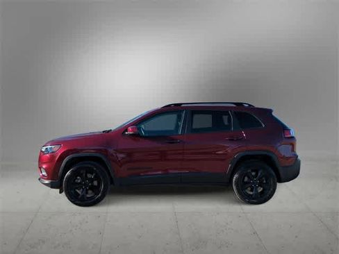 Used 2020 Jeep Cherokee Latitude Plus image 5