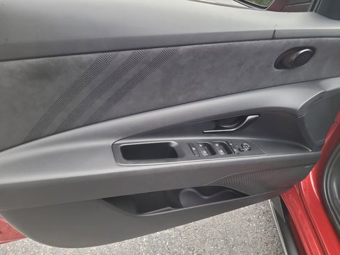 Used 2025 Hyundai Elantra N image 16