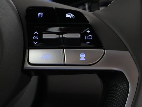 Certified 2024 Hyundai Elantra SEL w/ Convenience Package image 38